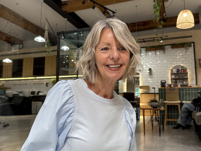 10 Gorgeous Haircuts For Thinning Menopausal Hair