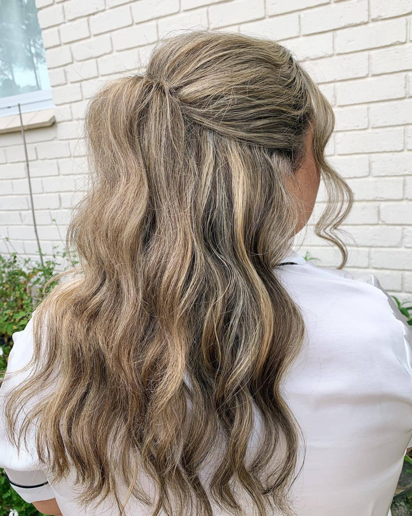 https://www.cloudninehair.com.au/cdn/shop/files/Mid-length_half_ponytail.png?v=1730147864