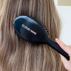 Luxury Dressing Brush